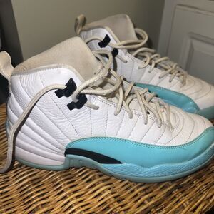 Nike Air Jordan 12 Retro GS “Light Aqua” GS SIze 5.5Y (510815-100)💥